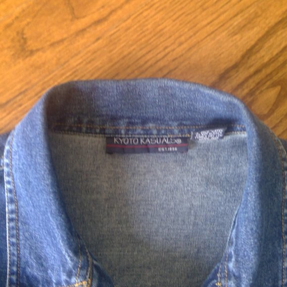 Lightweight Jean Jacket - Picture 5 of 11